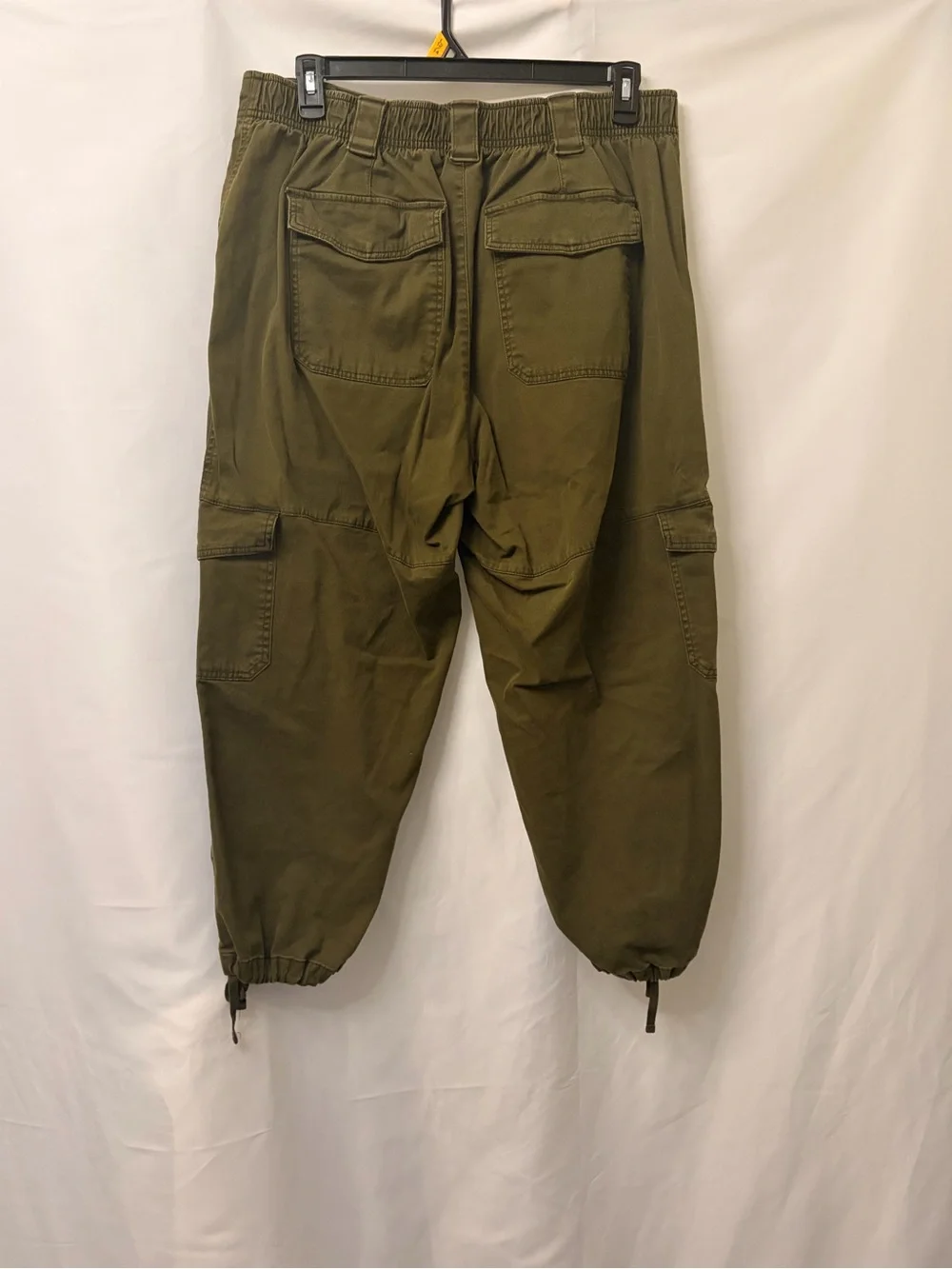 Old Navy Olive Green Balloon Cargo Jogger Pants - Picture 9 of 16